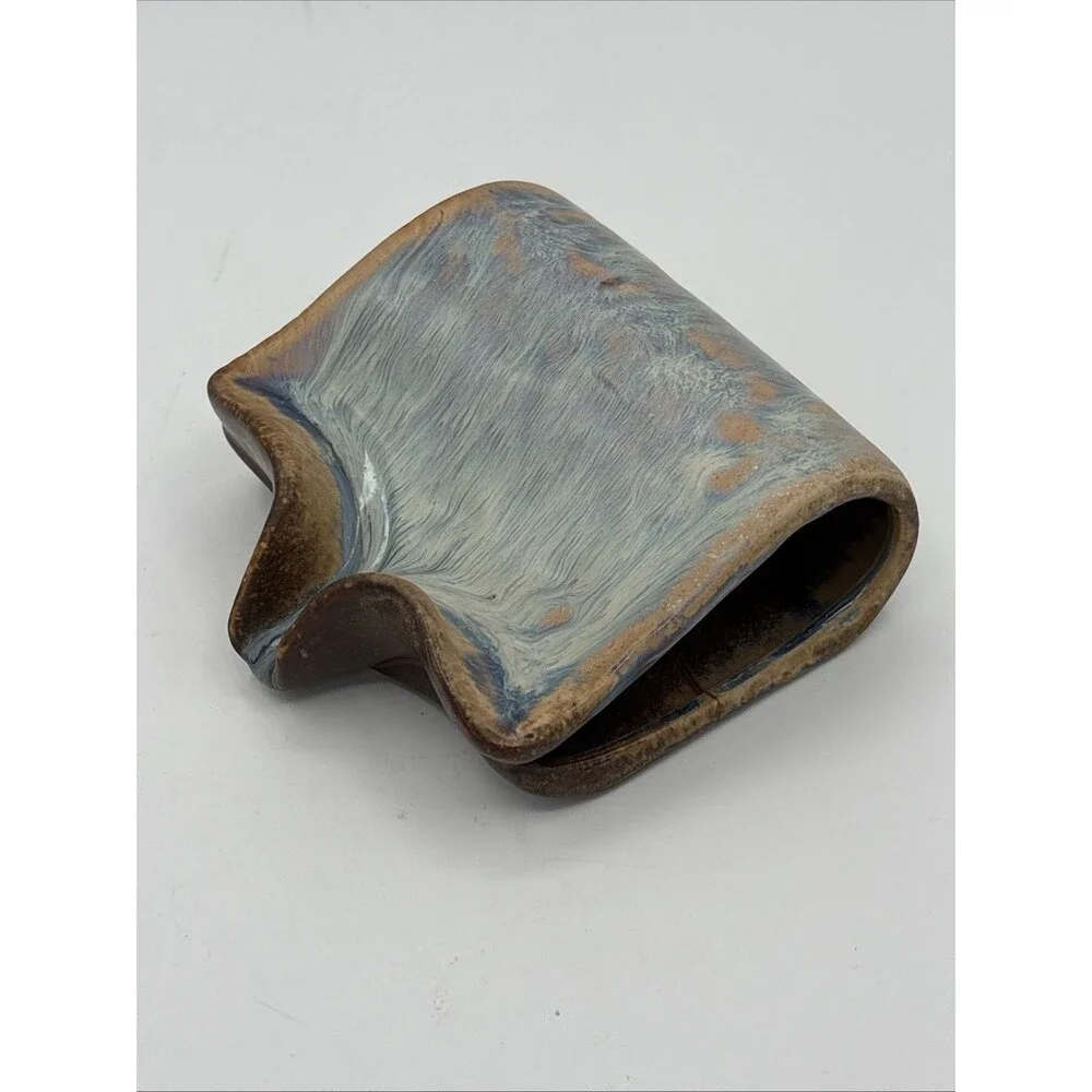 Stoneware Ceramic Sponge Holder & Soap Dish with Drip Spout - Reactive Glaze